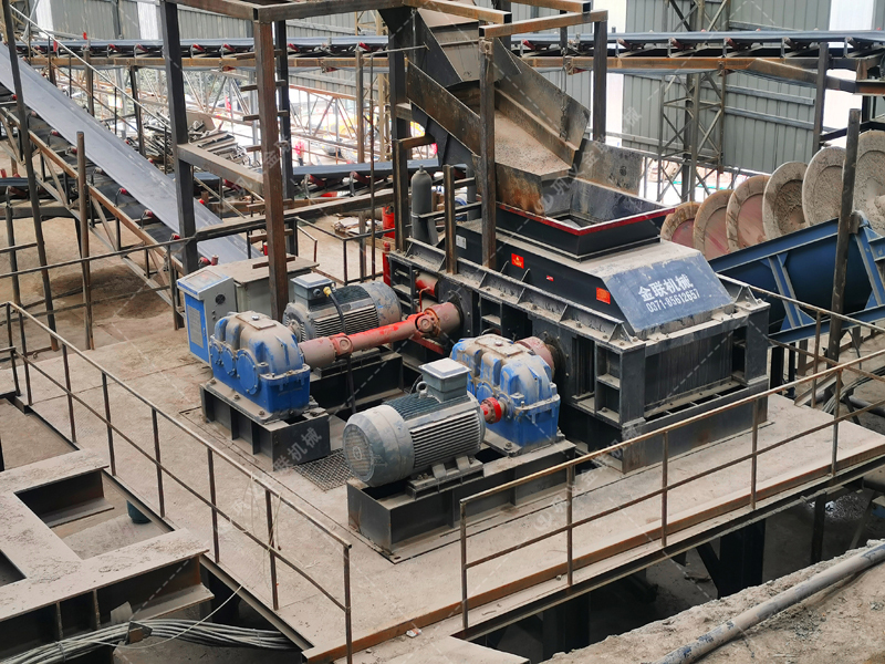 石英石硬度高，對輥制砂機能否穩(wěn)定運行并保證出料質(zhì)量？